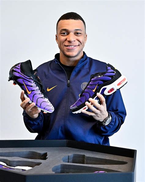 kylian Mbappe shoes Nike